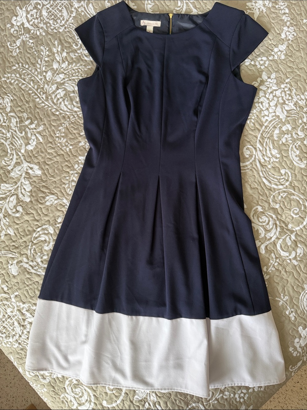 Chic Navy and White Midi Fit-and-Flare Dress